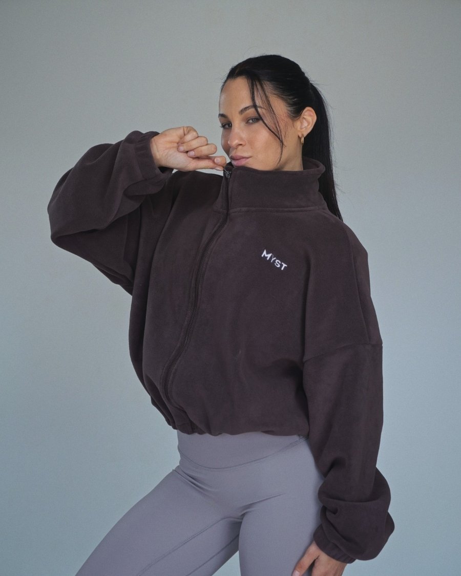 Marta Vicu polar marron para entrenar y vestir